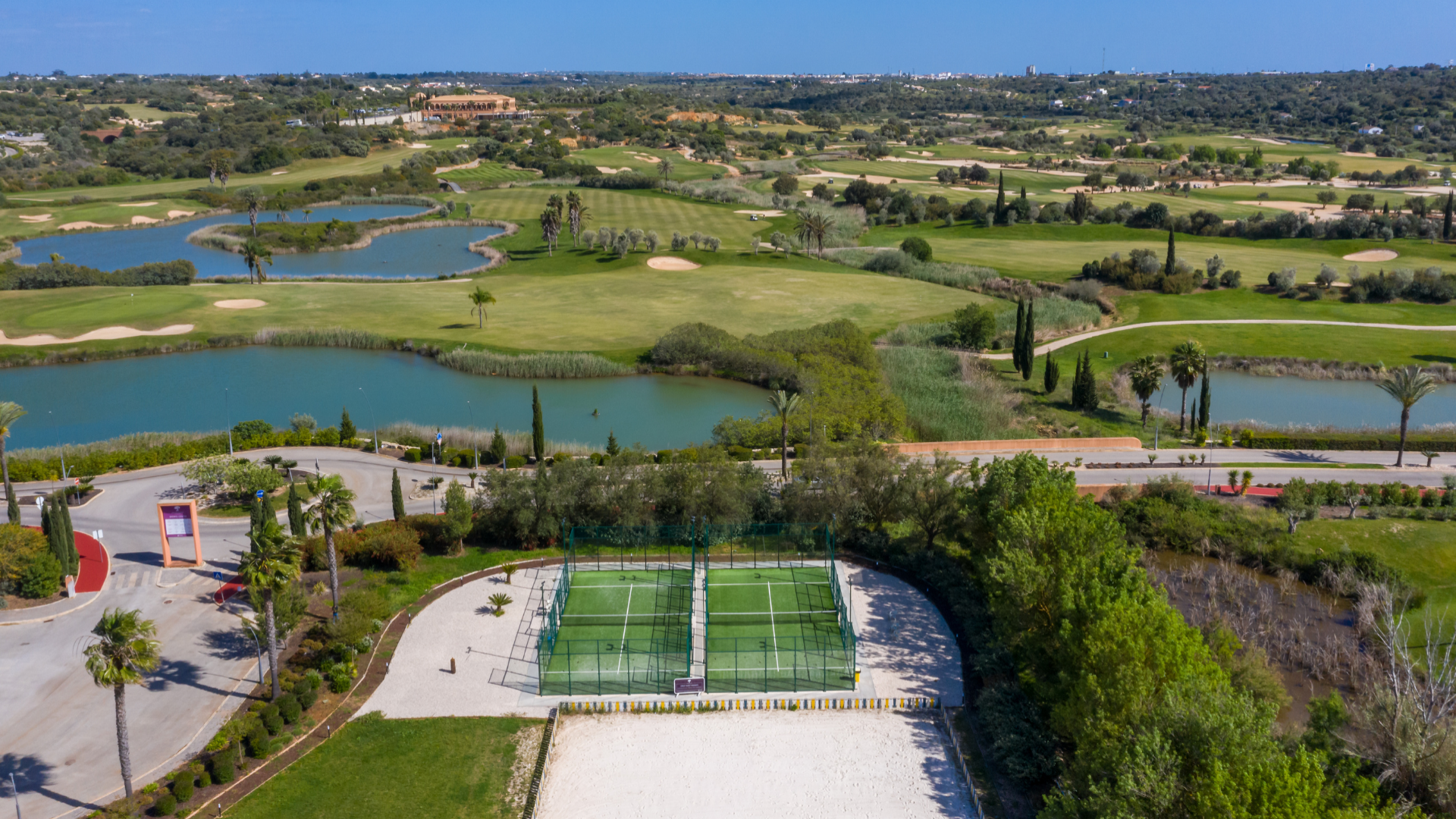 At Amendoeira, enjoy an active holiday