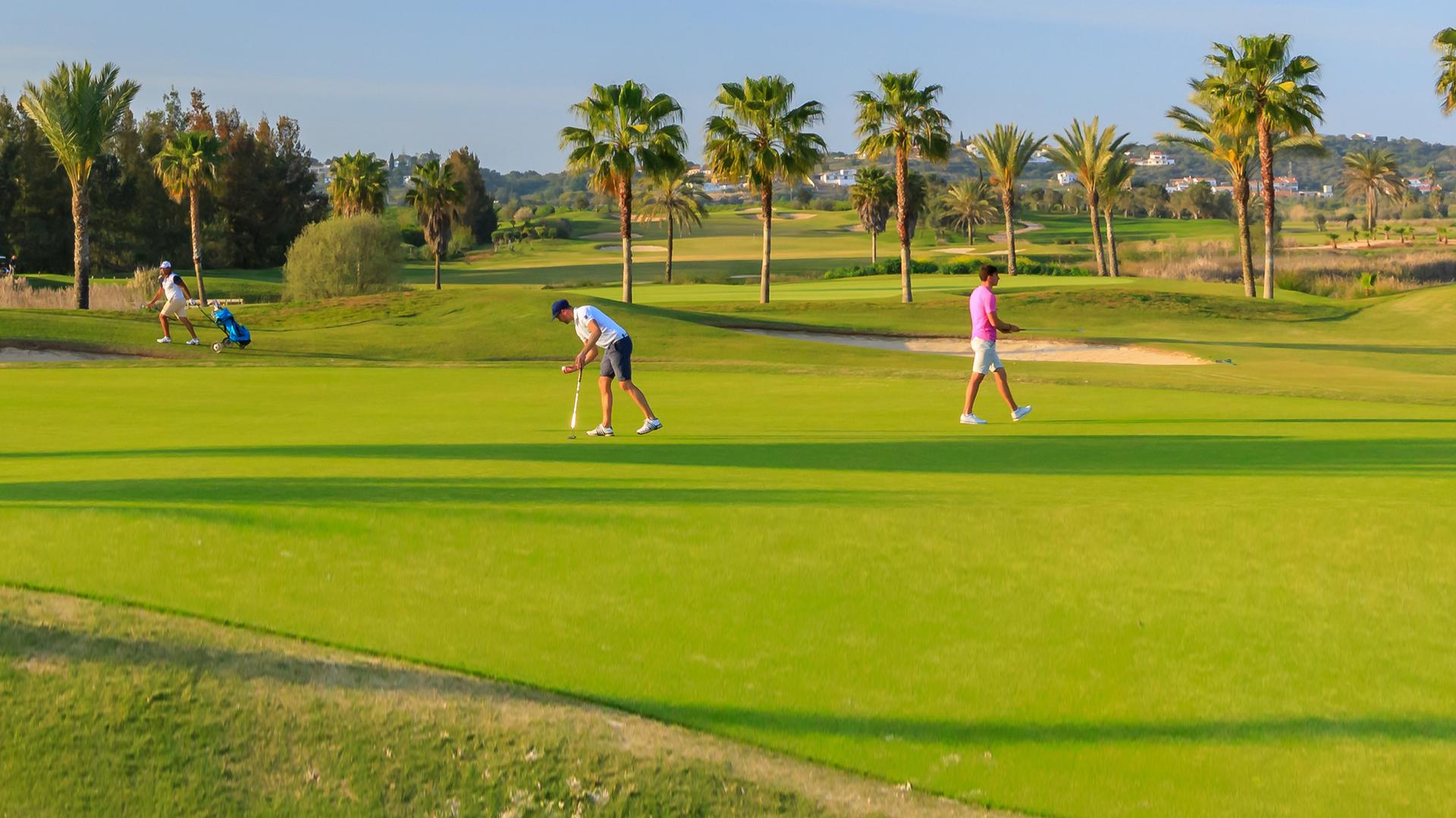 6 raisons de jouer au golf à Amendoeira Golf Resort