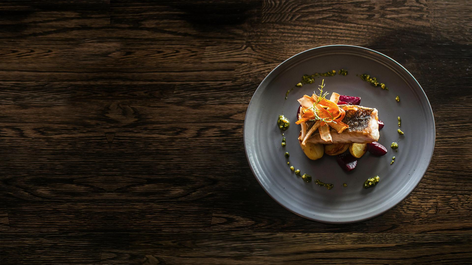 Gourmet dinner on October 31st with the signature of Chef Louis Anjos