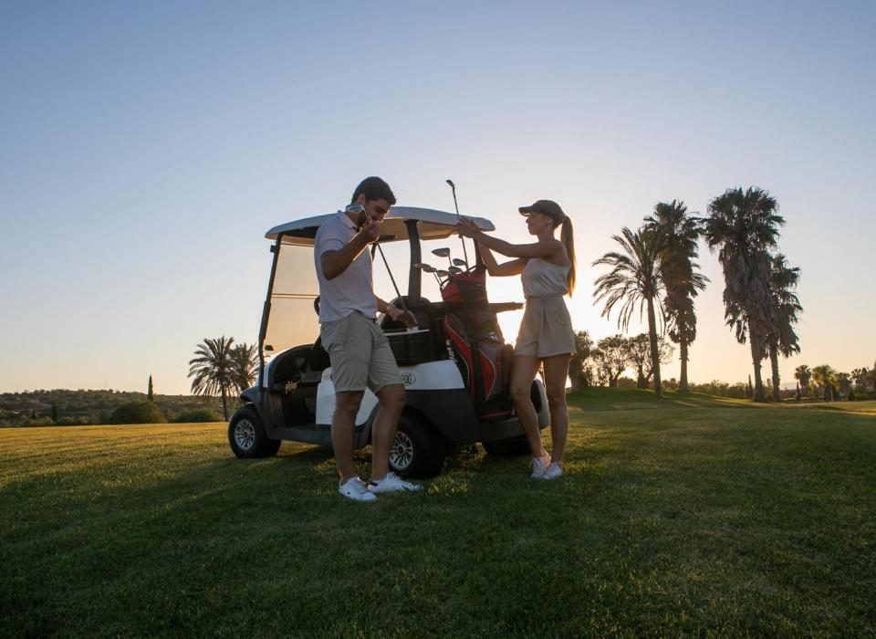 Unlimited Golf Package