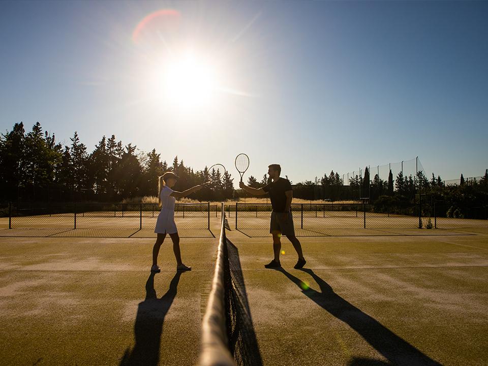 Piscinas, deportes y actividades