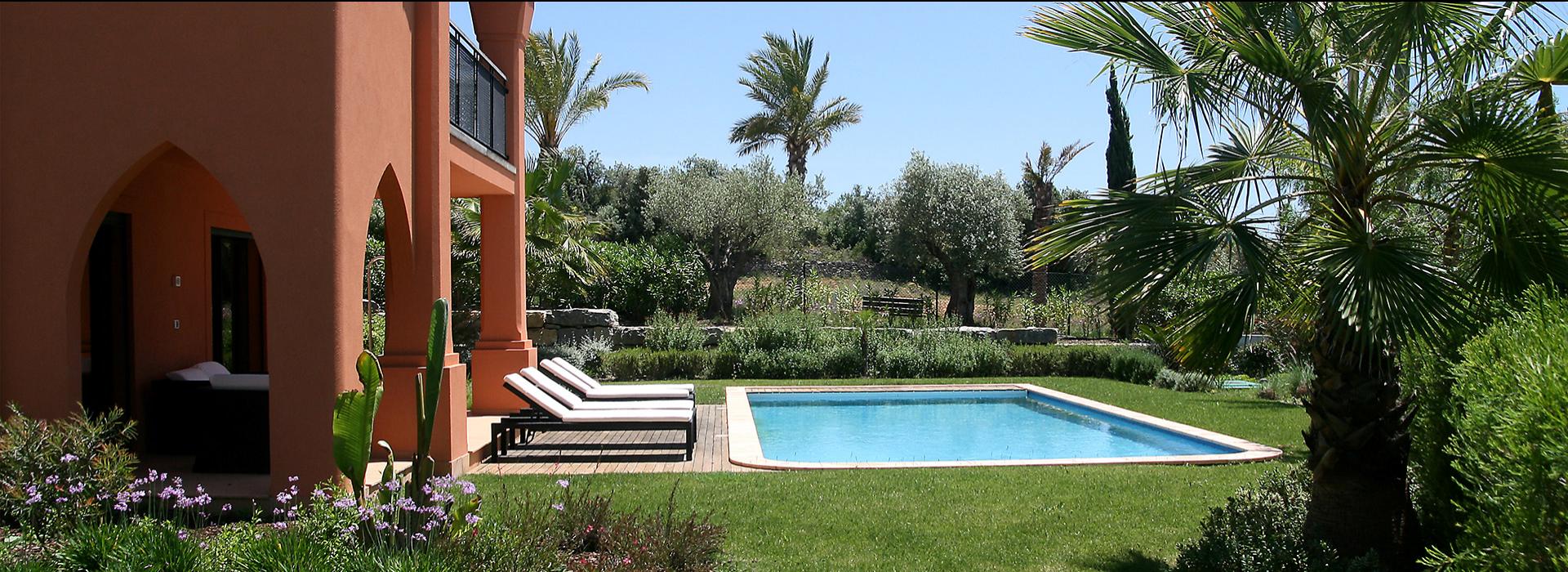 Villa Supérieure de 4 chambres avec piscine privée #1